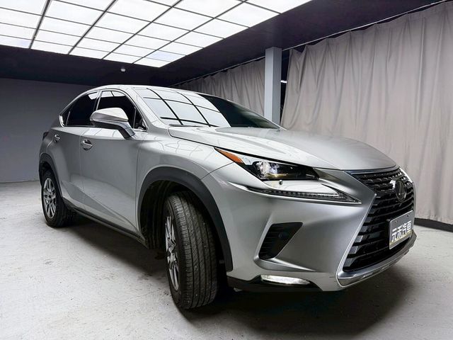 LEXUS凌志 NX200  第3張相片