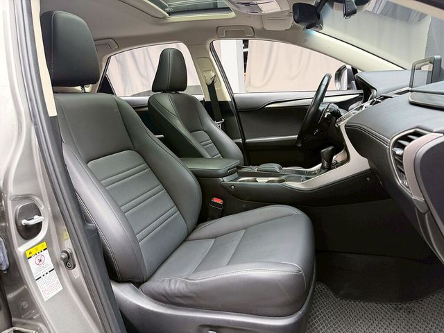 LEXUS凌志 NX200  第12張相片