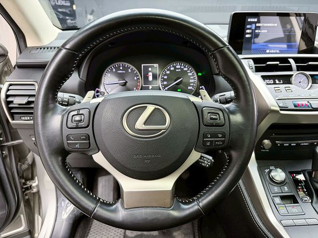 LEXUS凌志 NX200  第15張相片