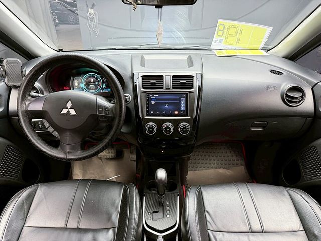 MITSUBISHI三菱 COLT PLUS  第9張相片