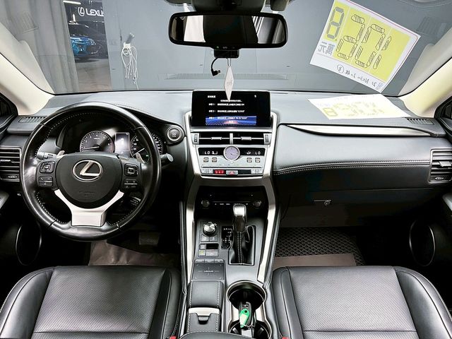 LEXUS凌志 NX300  第9張相片