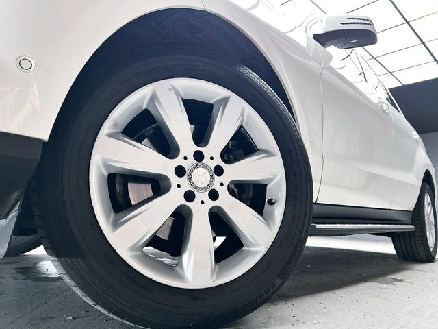 M-BENZ賓士 ML350  第8張相片