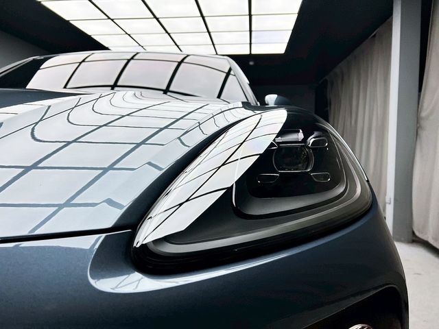 PORSCHE保時捷 CAYENNE  第7張相片