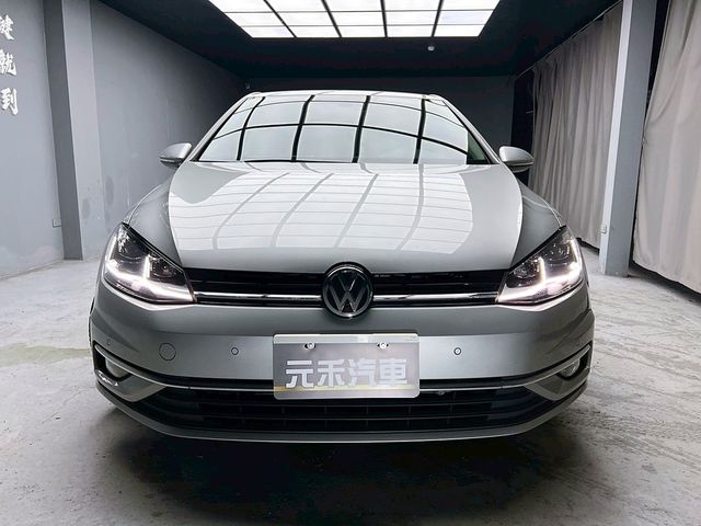 VOLKSWAGEN福斯 GOLF  第2張相片
