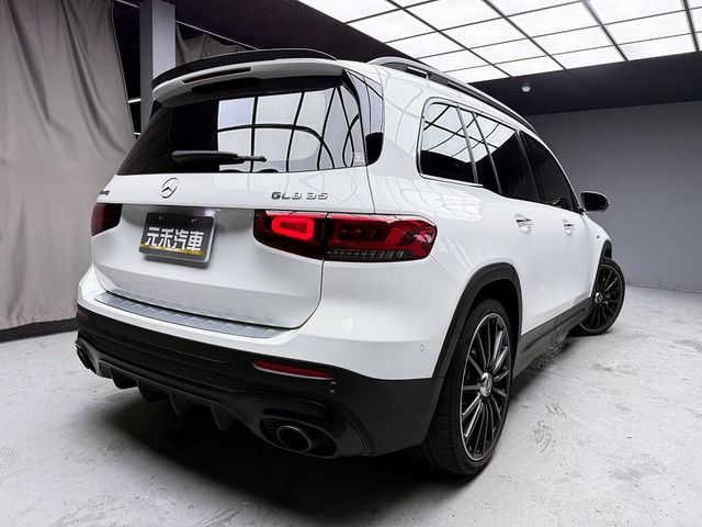 M-BENZ賓士 GLB35 AMG  第6張相片