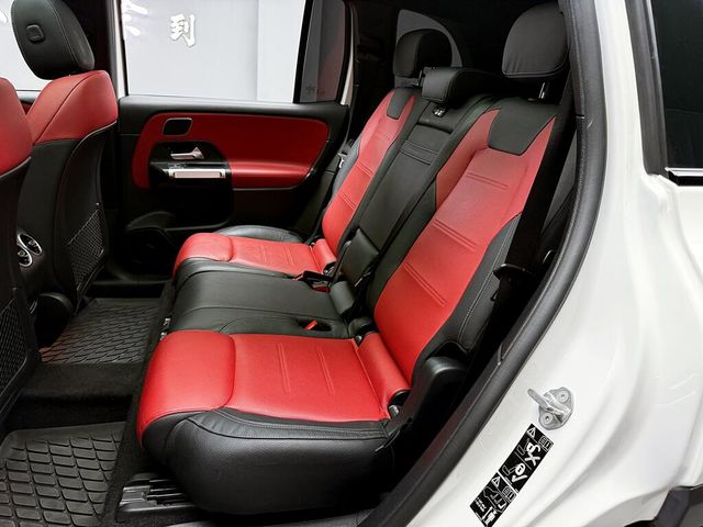 M-BENZ賓士 GLB35 AMG  第13張相片