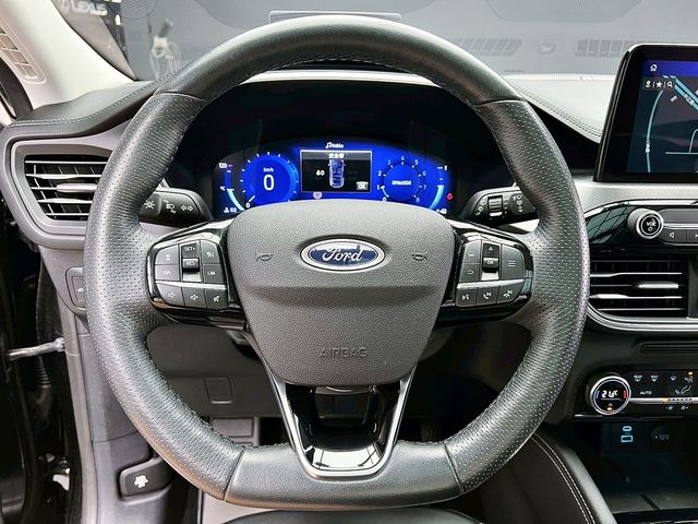FORD福特 KUGA  第15張相片