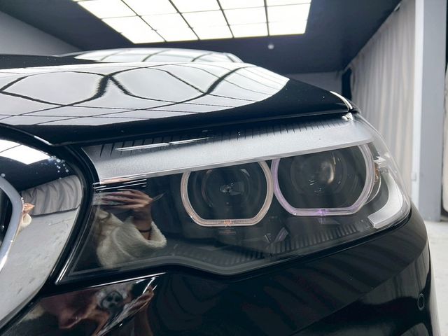 BMW寶馬 530I  第7張相片