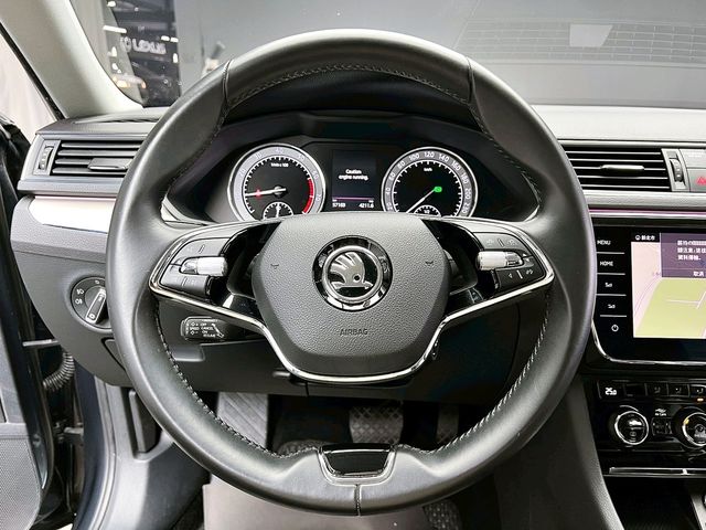 SKODA司科達 SUPERB  第15張相片