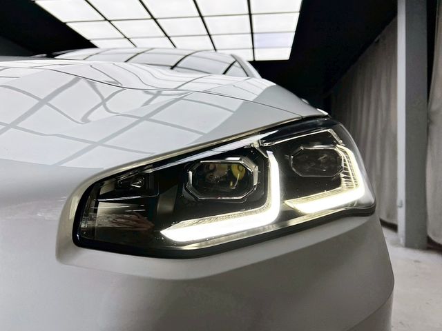 BMW寶馬 220I  第7張相片