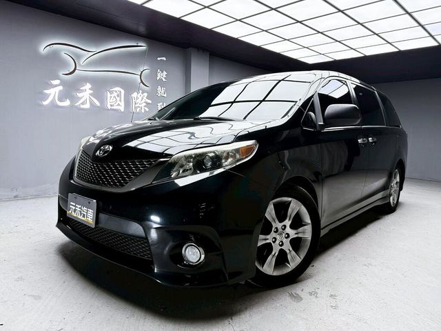 TOYOTA豐田 SIENNA  第1張相片