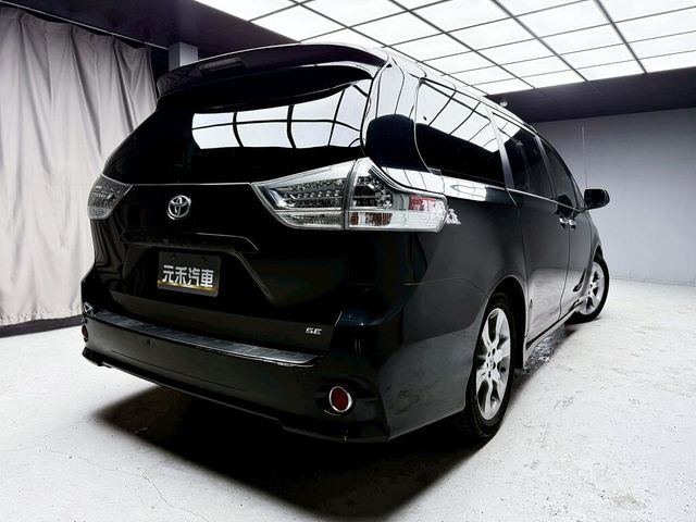 TOYOTA豐田 SIENNA  第6張相片
