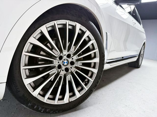 BMW寶馬 X7 XDRIVE40I  第8張相片