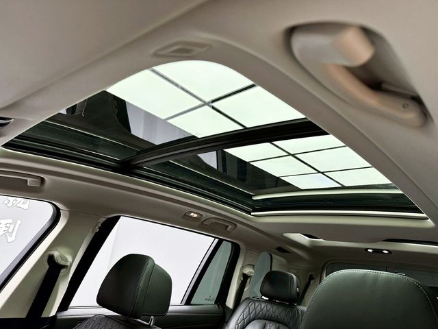 BMW寶馬 X7 XDRIVE40I  第9張相片