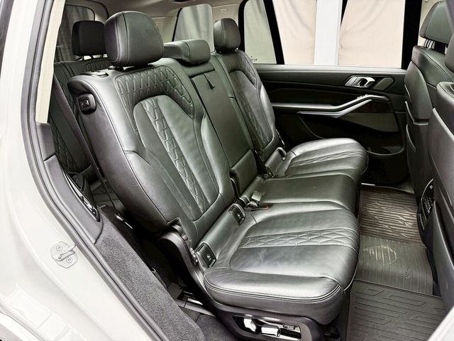 BMW寶馬 X7 XDRIVE40I  第14張相片
