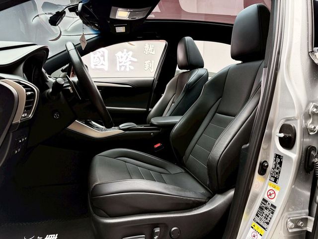 LEXUS凌志 NX300H  第11張相片