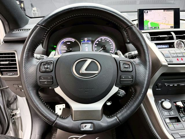 LEXUS凌志 NX300H  第15張相片