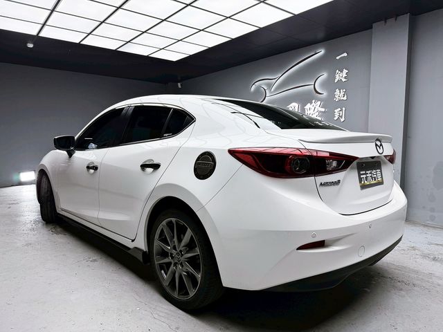 MAZDA馬自達 MAZDA 3  第4張相片