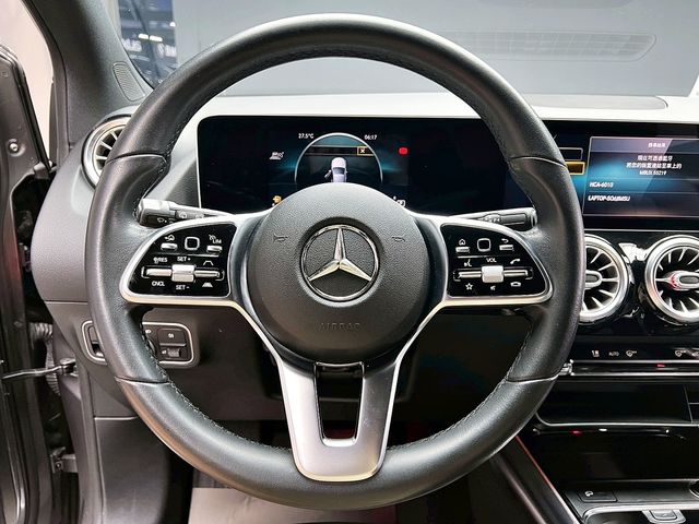 M-BENZ賓士 B200  第15張相片