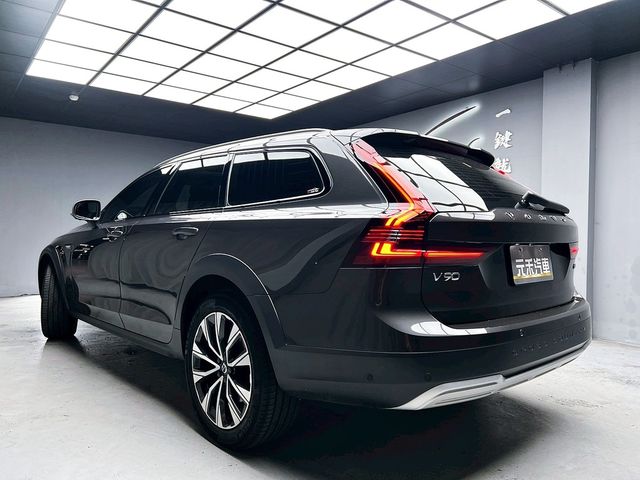 VOLVO富豪 V90 CROSS COUNTRY  第4張相片