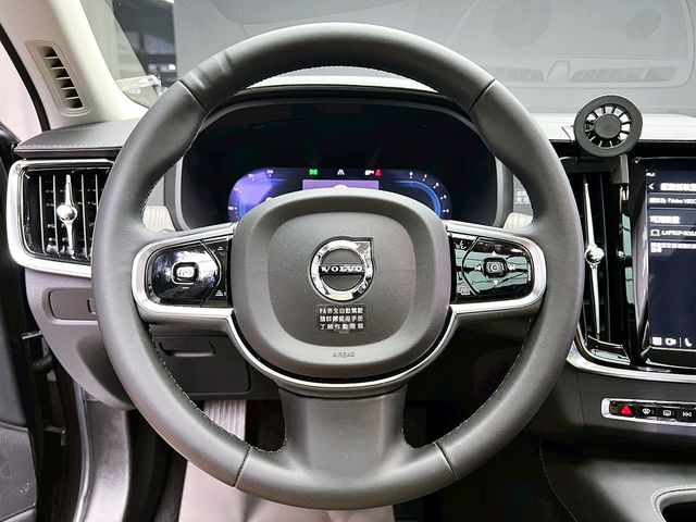 VOLVO富豪 V90 CROSS COUNTRY  第15張相片