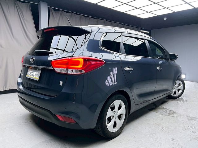 KIA起亞 CARENS  第6張相片