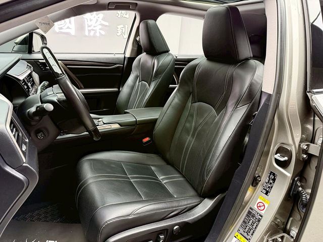 LEXUS凌志 RX450H  第11張相片