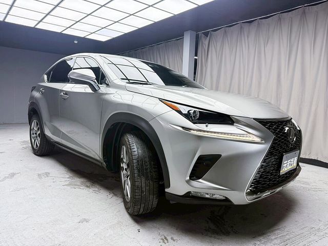 LEXUS凌志 NX200  第3張相片
