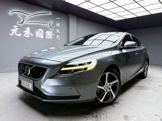 VOLVO富豪 V40  第1張相片