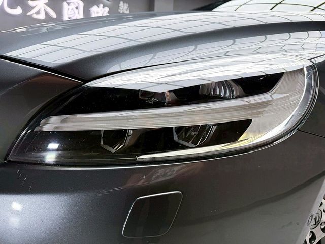 VOLVO富豪 V40  第7張相片