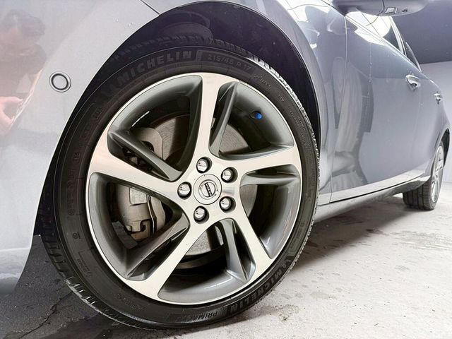 VOLVO富豪 V40  第8張相片