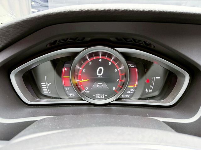 VOLVO富豪 V40  第10張相片