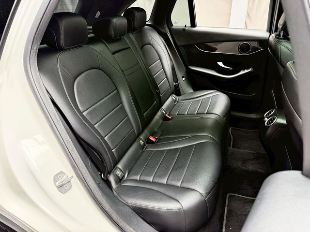 M-BENZ賓士 GLC300  第14張相片