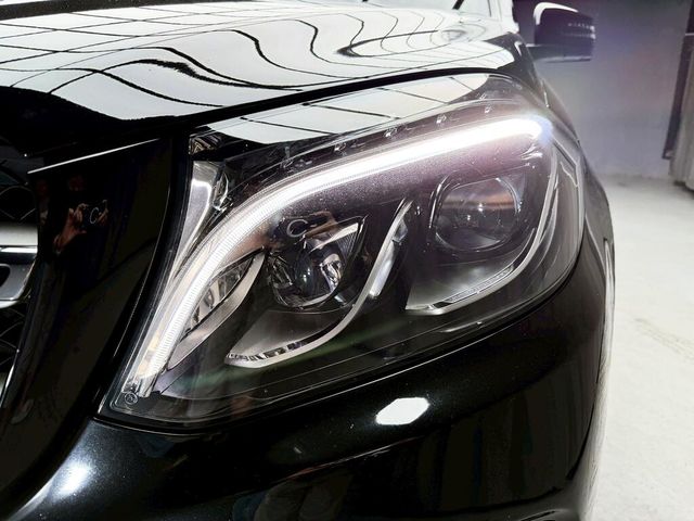 M-BENZ賓士 GLS 350D  第7張相片