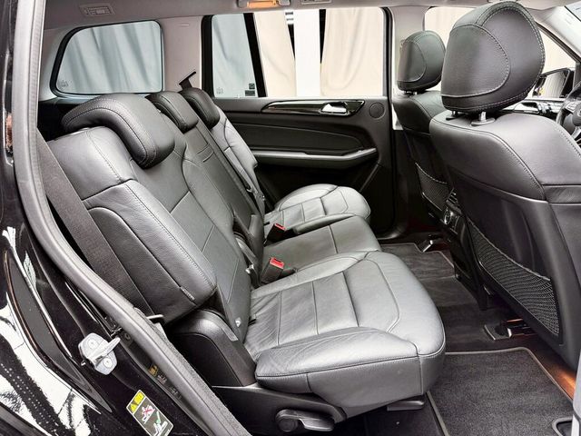 M-BENZ賓士 GLS 350D  第14張相片