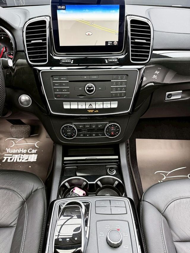 M-BENZ賓士 GLS 350D  第17張相片