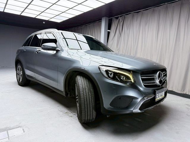 M-BENZ賓士 GLC250  第3張相片