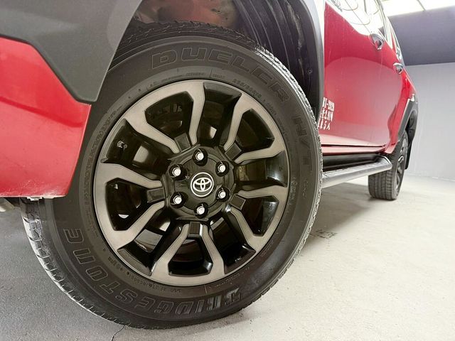 TOYOTA豐田 HILUX  第8張相片