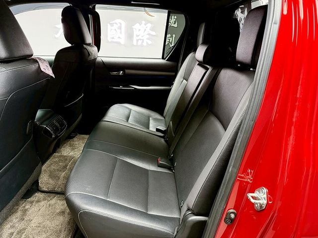 TOYOTA豐田 HILUX  第13張相片