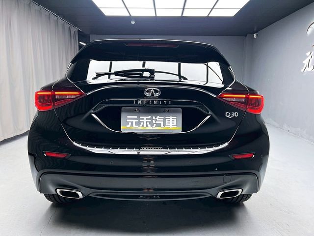 INFINITI無限 Q30  第5張相片