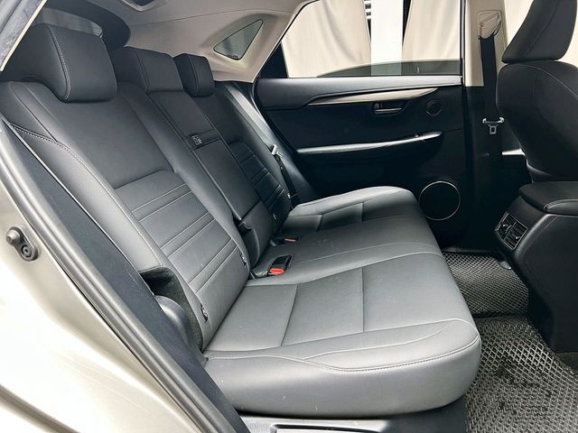 LEXUS凌志 NX200  第14張相片