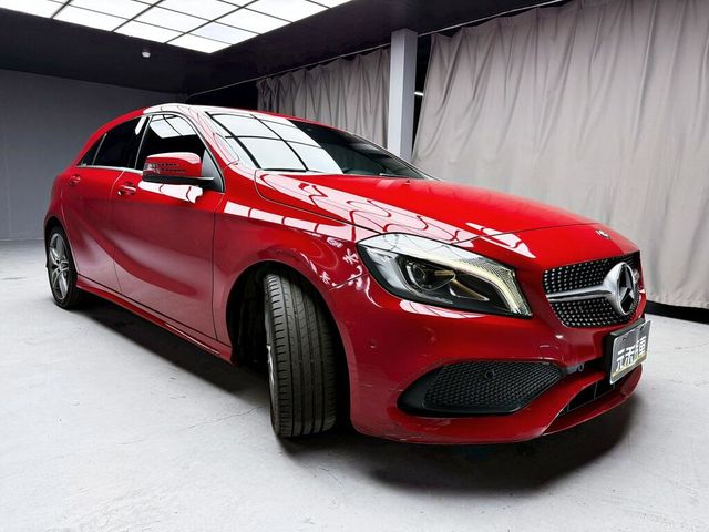 M-BENZ賓士 A180  第3張相片
