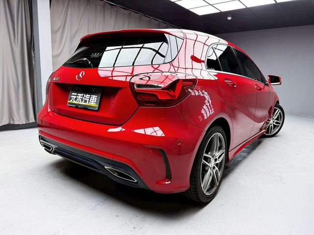 M-BENZ賓士 A180  第6張相片