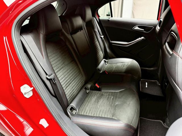 M-BENZ賓士 A180  第14張相片