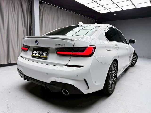 BMW寶馬 320I M SPORT  第6張相片