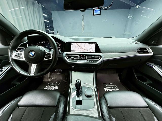 BMW寶馬 320I M SPORT  第9張相片