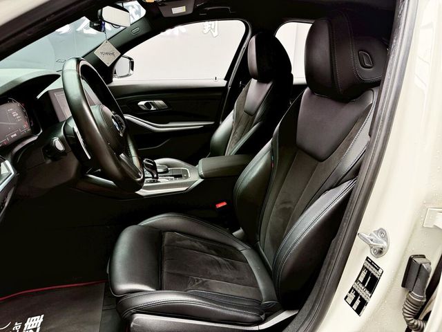 BMW寶馬 320I M SPORT  第11張相片