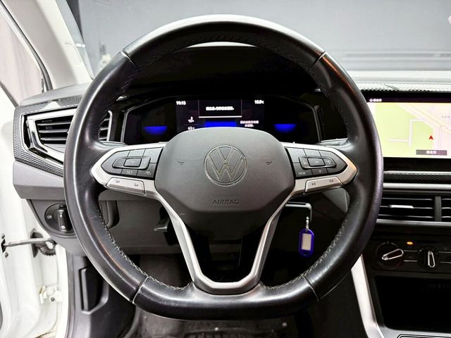 VOLKSWAGEN福斯 POLO  第15張相片
