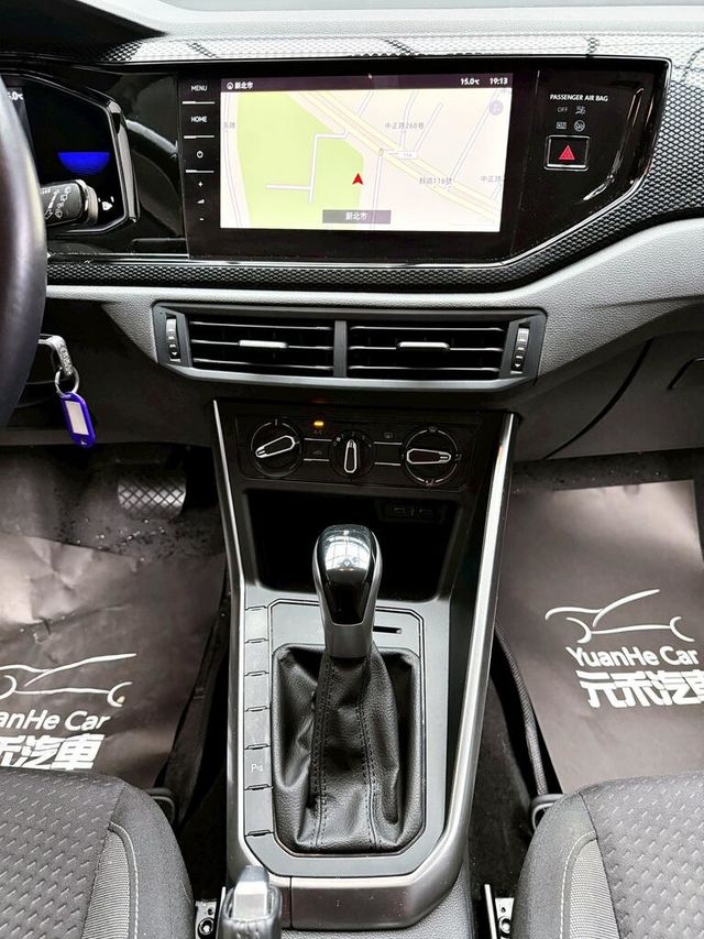 VOLKSWAGEN福斯 POLO  第16張相片