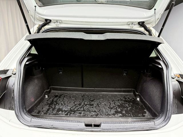 VOLKSWAGEN福斯 POLO  第19張相片